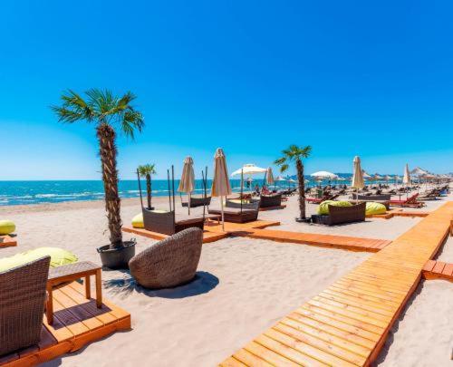 Gold Key Apartments, Durres Beach Luaran gambar